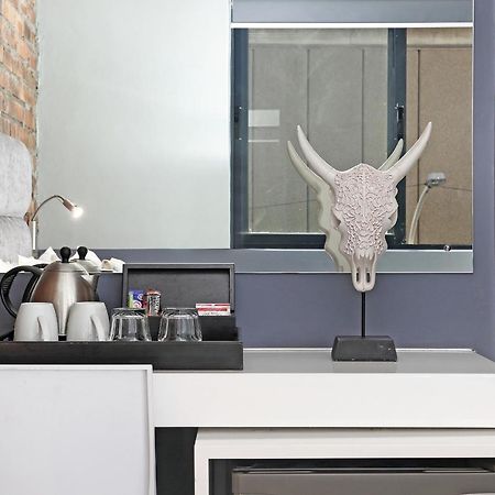 Happy Rhino Hotel Кейптаун Екстериор снимка