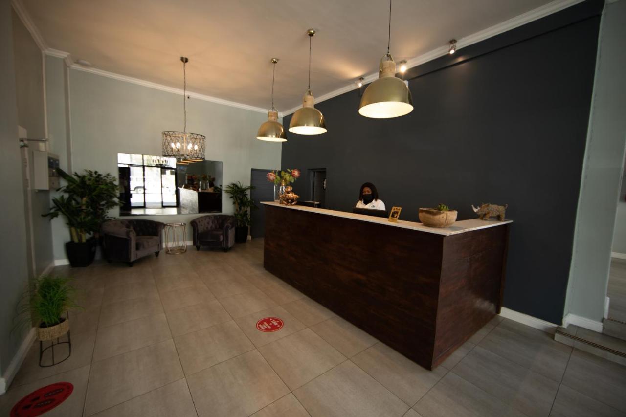 Happy Rhino Hotel Кейптаун Екстериор снимка